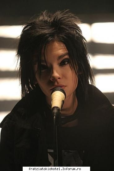 poze bill - si chiar are lacrimi.....=(=(=(=( - Bill Kaulitz
